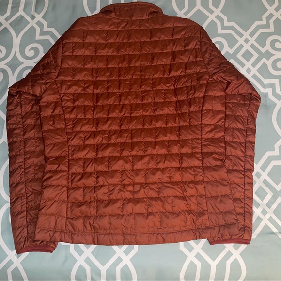 Men’s Patagonia Nano Puff Jacket - Picture 2 of 2